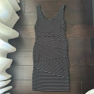 *Host Pick* Mom’s The Word Striped Maternity Nursing Dress - size small